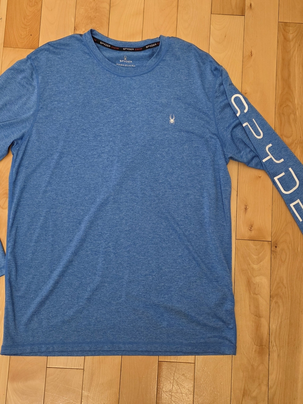 Men's Spyder rash guard surf & swim long sleeve shirt Sz M *new*